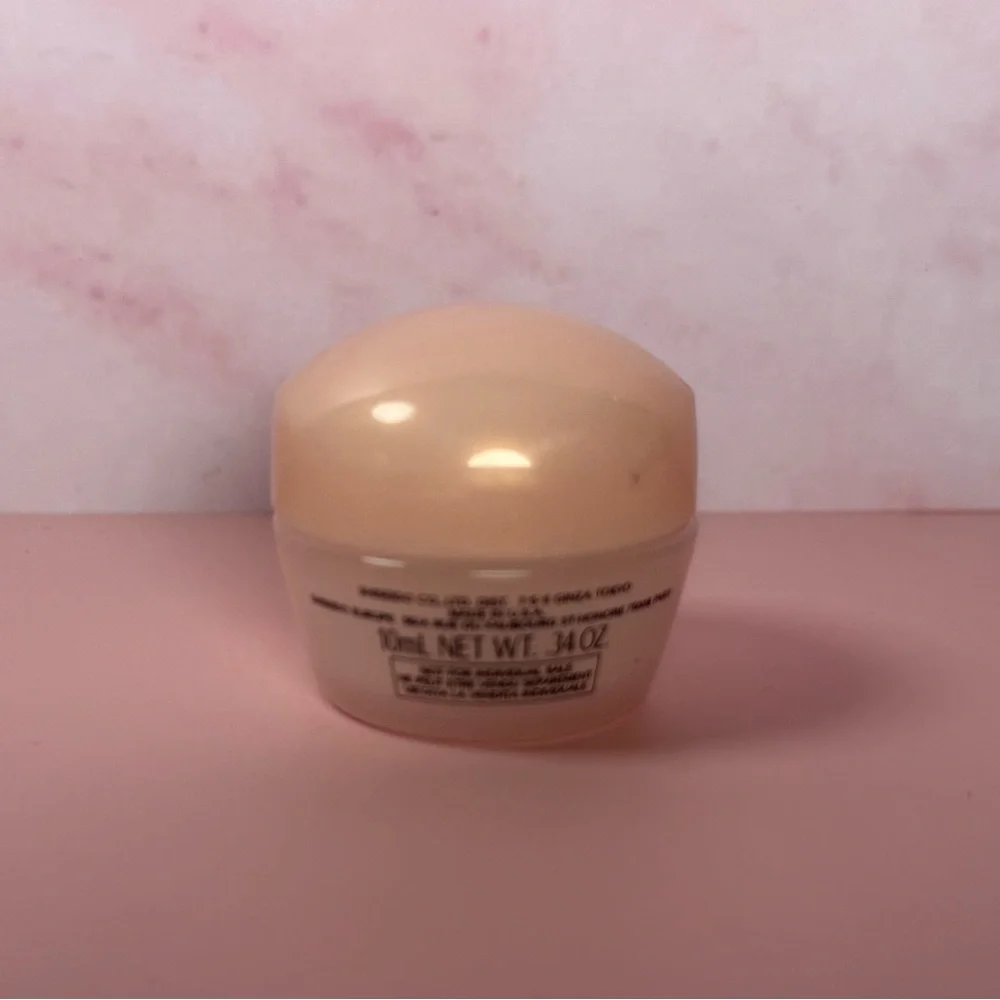 Shiseido Benefiance Day & Night Cream - Cream